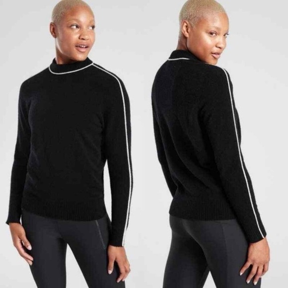 Athleta Sweaters - Athleta Transit Crew Merino Wool Black Sweater